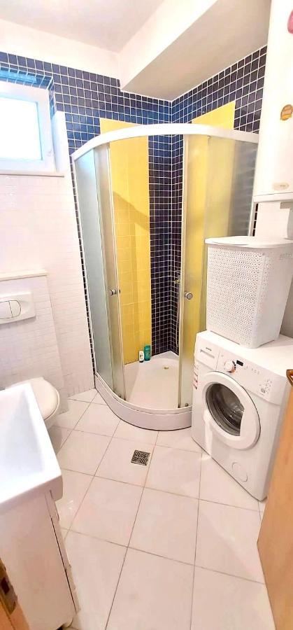 Bright & Lovely Apartment In The City Center Пристина Екстериор снимка